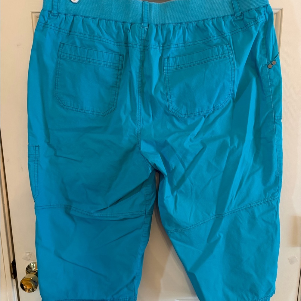 Lane Bryant Turquoise Cargo Capri with Drawstring - Picture 7 of 8